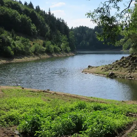 Tvrz Holesice-orlicka Prehrada, Penzion